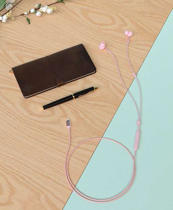 Q Adapt Lightning In Ear Lightning接口入耳式降噪耳机